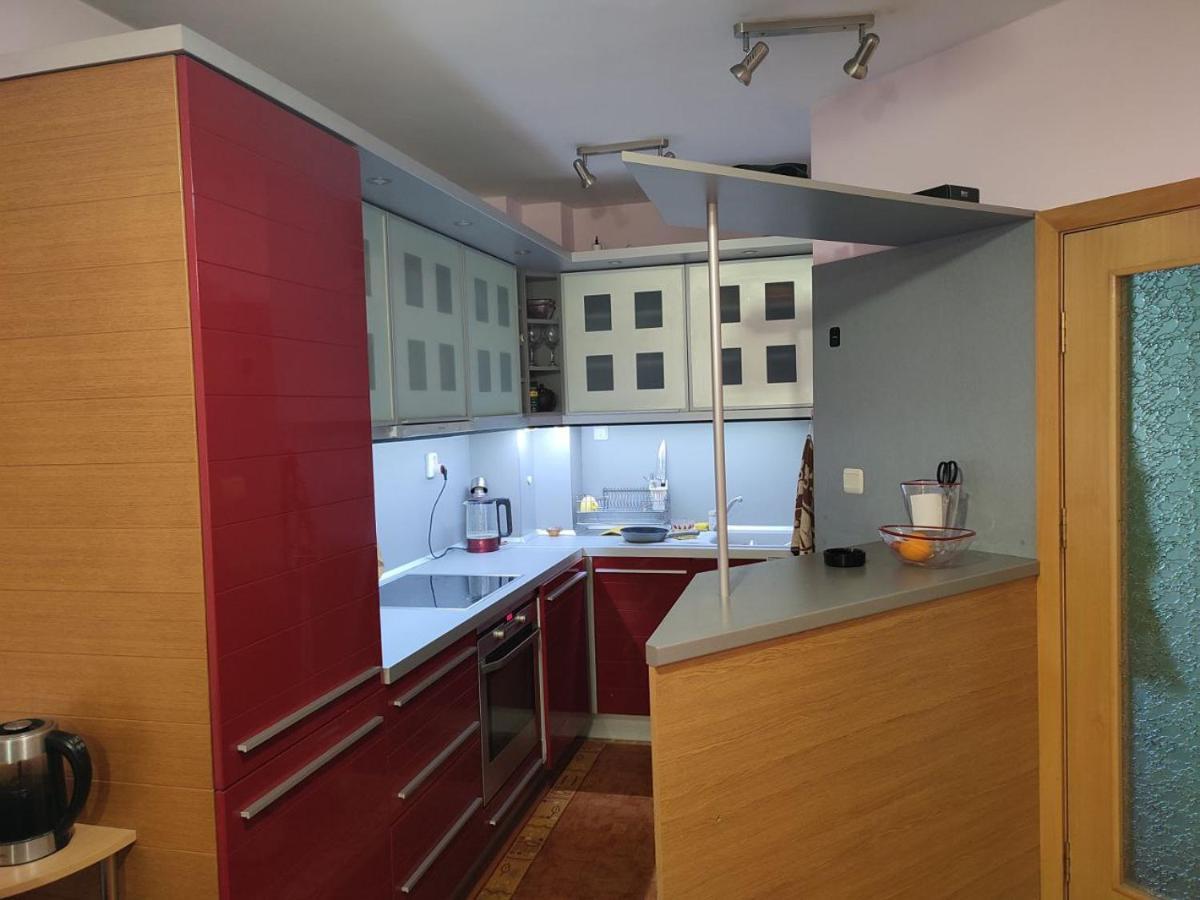 Aparthotel Spring Nebula Warna Exterior foto